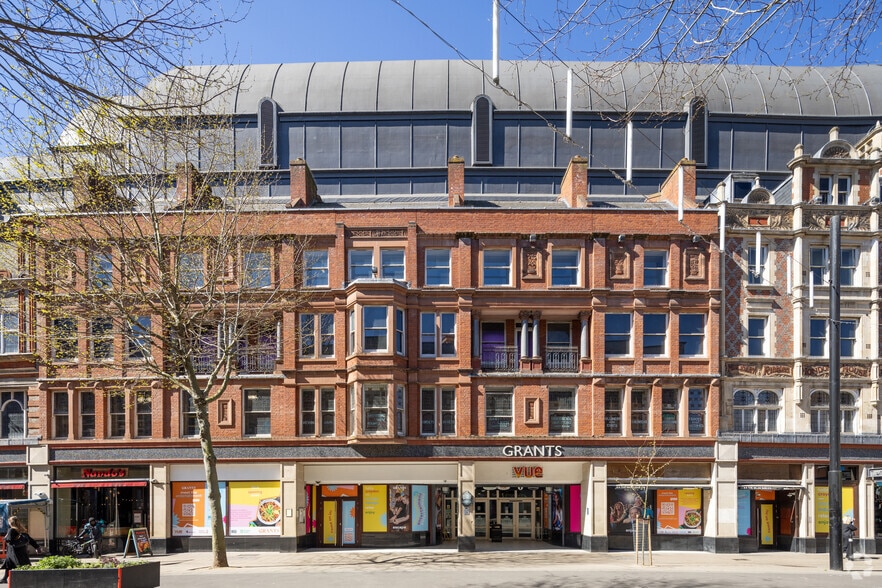 16 High St, Croydon for lease - Building Photo - Image 3 of 3