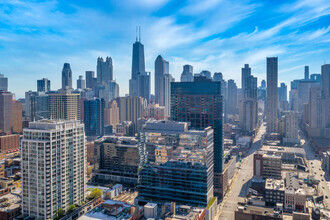 637 N Wells St, Chicago, IL - Aérien  Vue de la carte - Image1