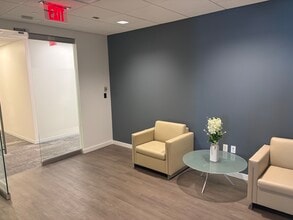 8521 Leesburg Pike, Vienna, VA for lease Interior Photo- Image 2 of 7