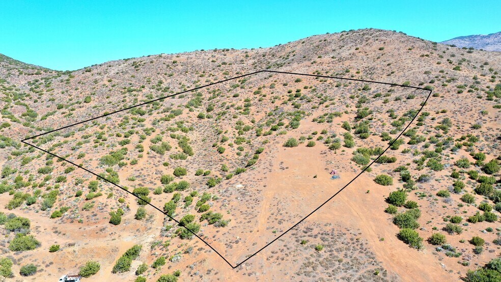 clanfield st vic 55th st, Acton, CA à vendre - Photo du bâtiment - Image 1 de 14