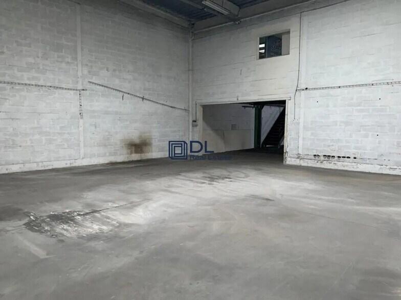 Flex dans Valenton à louer - Photo du bâtiment - Image 2 de 6