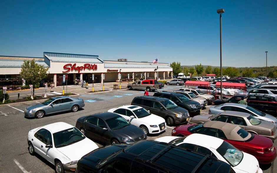 1726-1799 State Route 31, Clinton Township, NJ à louer - Photo du bâtiment - Image 3 de 11