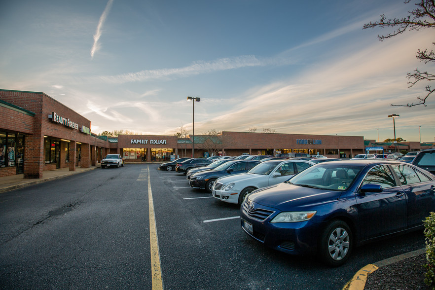 910 Great Bridge Blvd, Chesapeake, VA for lease - Primary Photo - Image 1 of 9