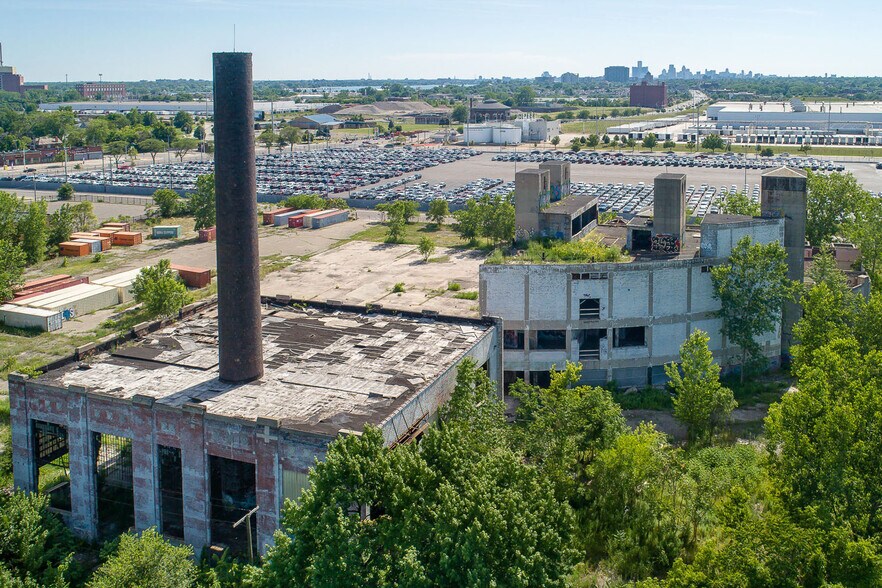 1610 Algonquin St, Detroit, MI à louer - Photo du bâtiment - Image 3 de 4