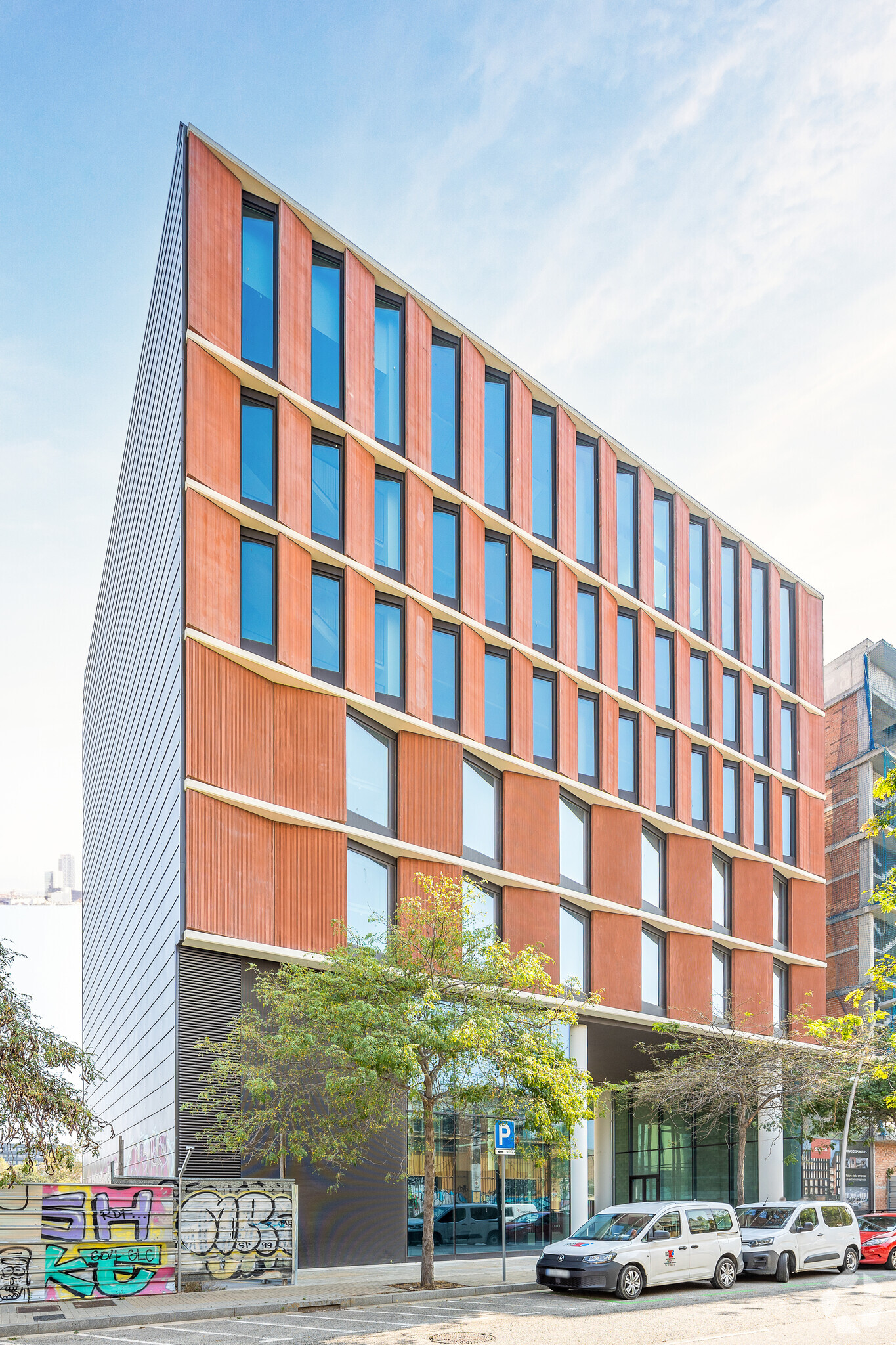 Carrer del Treball, 100, Barcelona, Barcelona for lease Interior Photo- Image 1 of 5