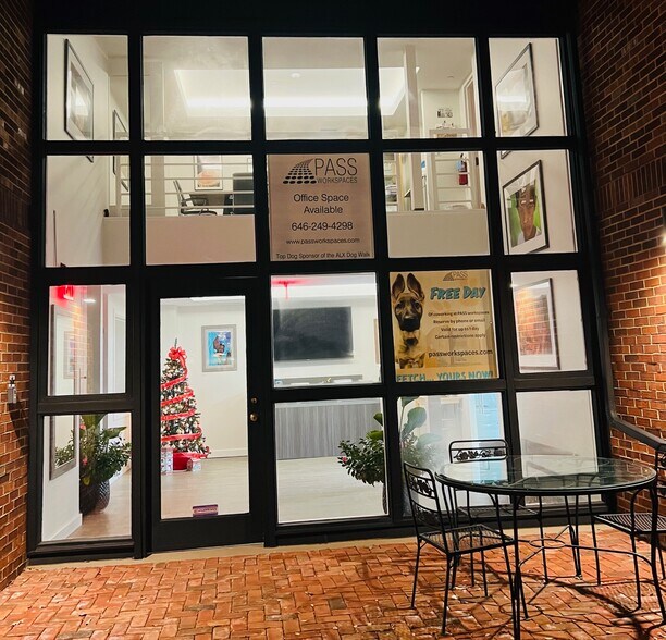 403 N Henry St, Alexandria, VA à vendre - Photo du bâtiment - Image 3 de 30