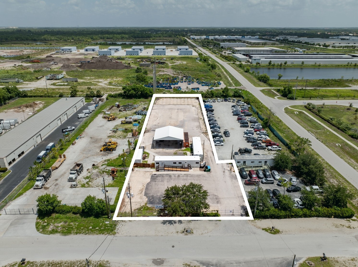 8181 Mainline Pky, Fort Myers, FL for lease Building Photo- Image 1 of 5
