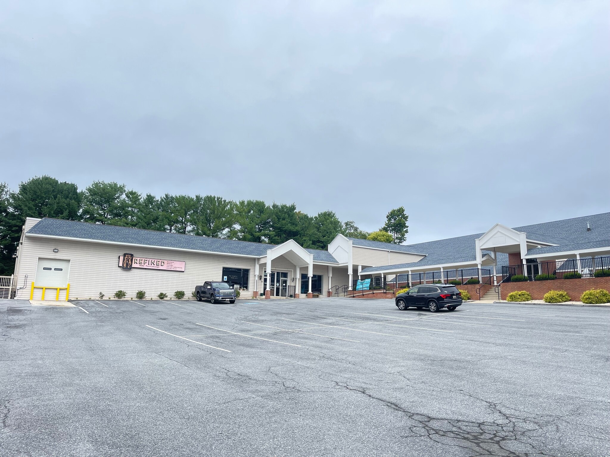 13018 Pennsylvania Ave, Hagerstown, MD for lease Primary Photo- Image 1 of 13