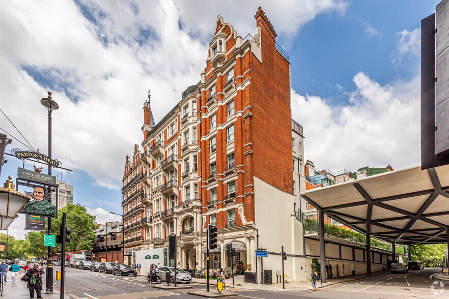 116A Knightsbridge, Londres à louer - Photo du bâtiment - Image 2 de 25