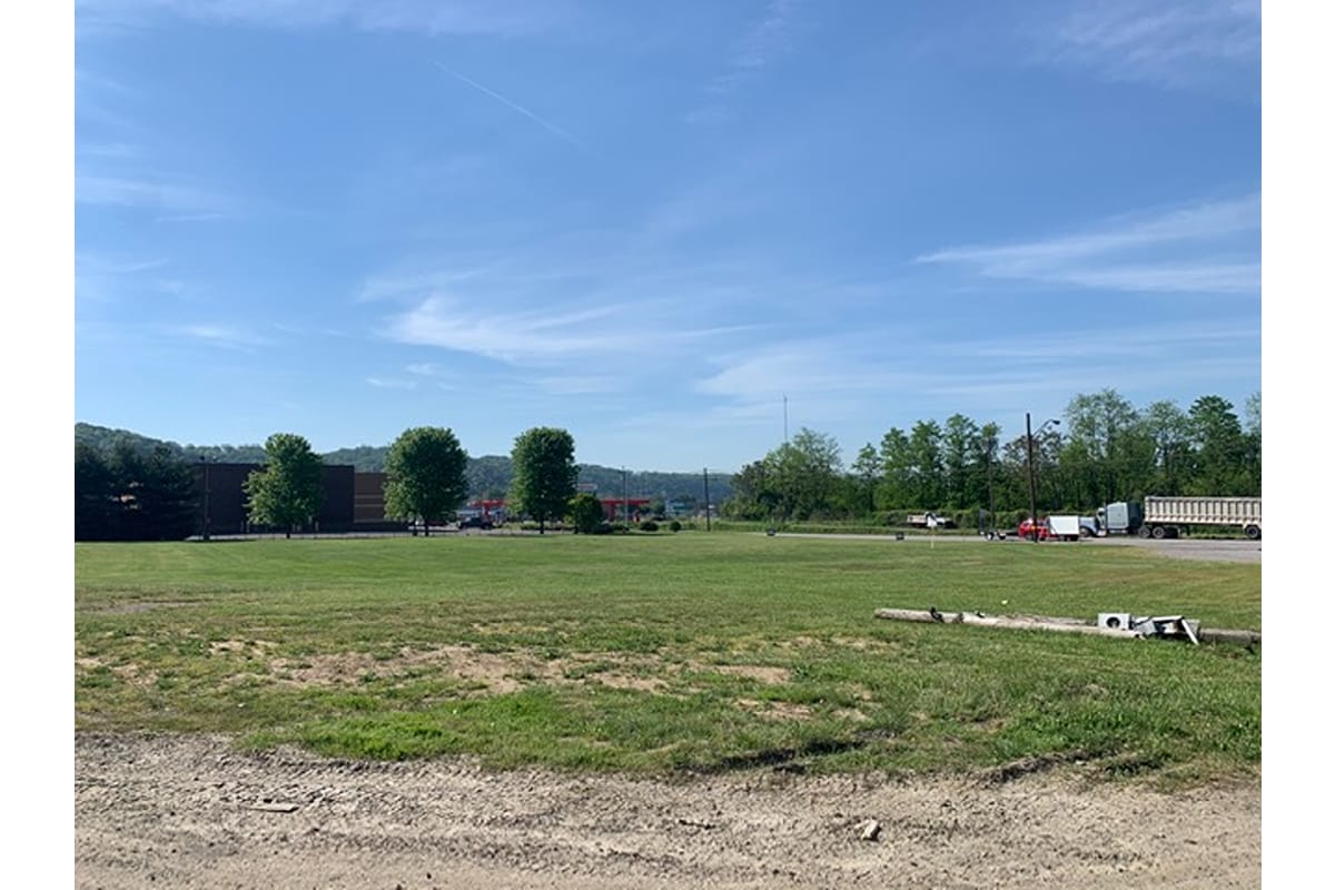 1620 Main St, Follansbee, WV for sale Building Photo- Image 1 of 13