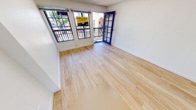 2802 Juan St, San Diego, CA for lease Interior Photo- Image 1 of 9