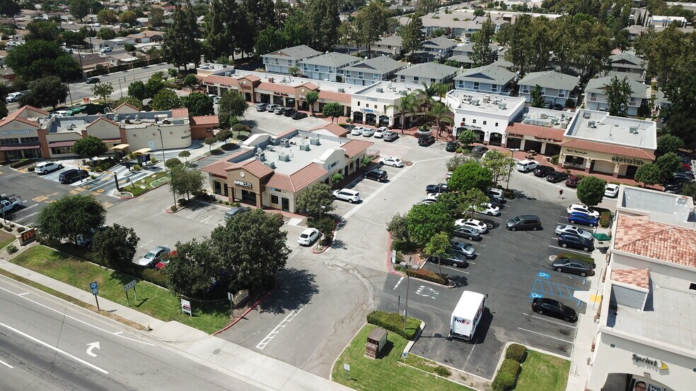 501-561 New Los Angeles Ave, Moorpark, CA for lease - Building Photo - Image 3 of 20