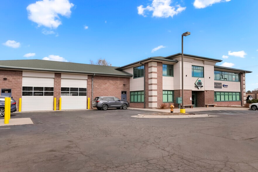 651 Garrison St, Lakewood, CO à vendre - Photo du bâtiment - Image 2 de 26