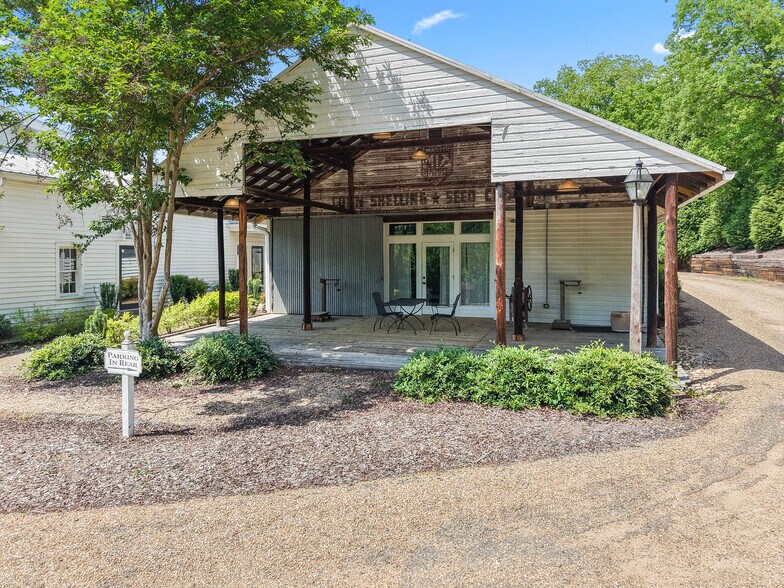 5455 Bethania Rd, Winston-Salem, NC à vendre - Photo du bâtiment - Image 3 de 9