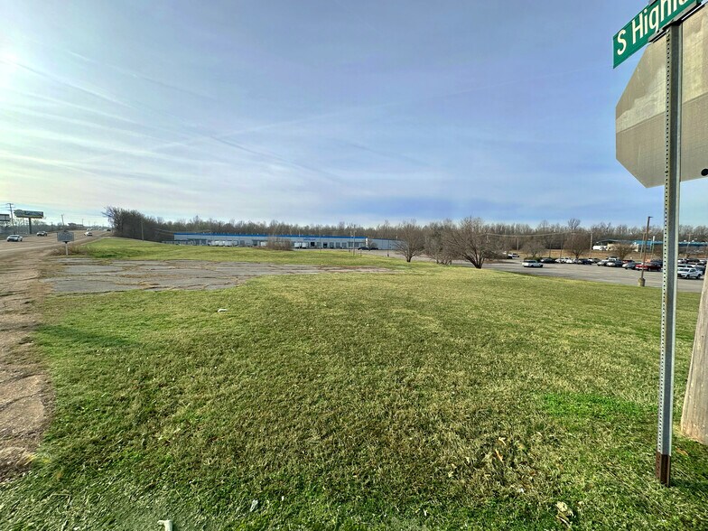 501 S Highland Ave, Jackson, TN à vendre - Autre - Image 2 de 2