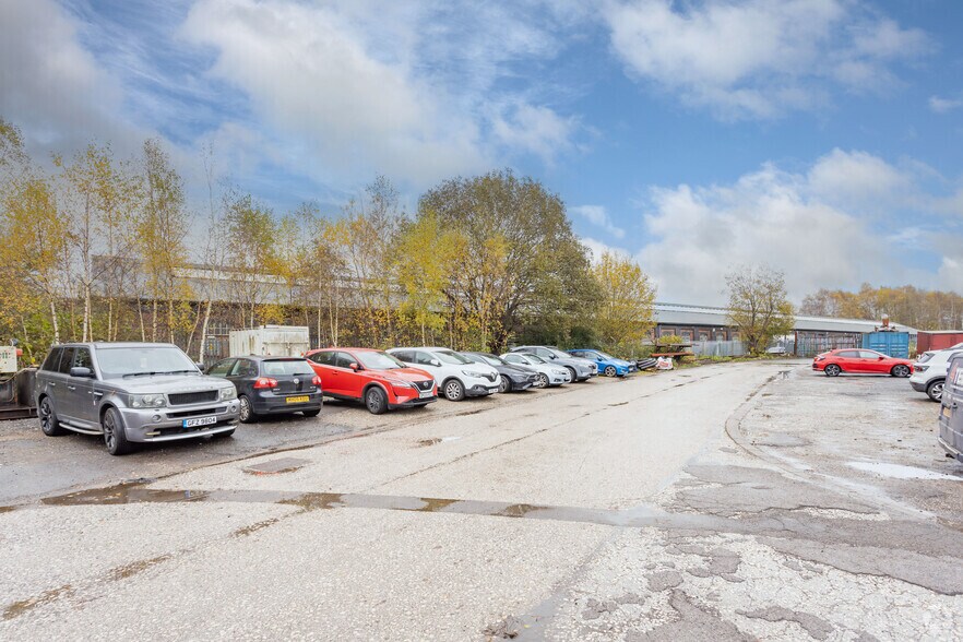 Shelton New Rd, Stoke On Trent à louer - Photo du bâtiment - Image 3 de 12