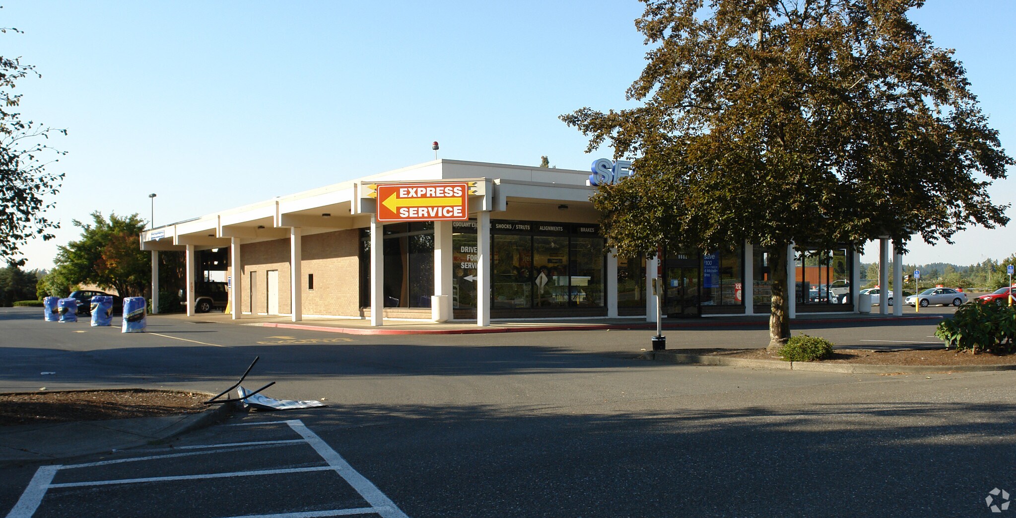 9800 SW Washington Square Rd, Portland, OR for sale Primary Photo- Image 1 of 3