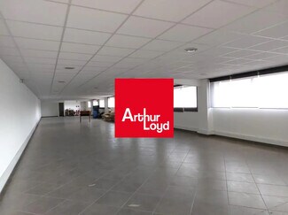 Plus de détails pour Avenue Robert Brun Et Robert Brun Prolonge, La Seyne-sur-Mer - Bureau à louer