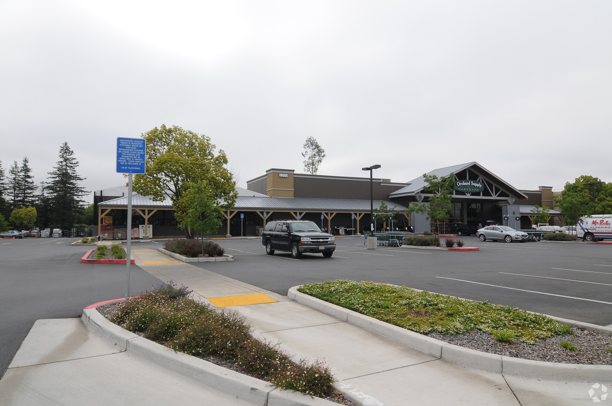 2230 Cleveland Ave, Santa Rosa, CA for lease Building Photo- Image 1 of 6