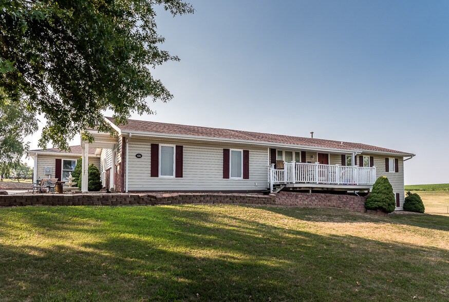 21925 Tonganoxie Rd, Tonganoxie, KS for sale - Other - Image 1 of 1