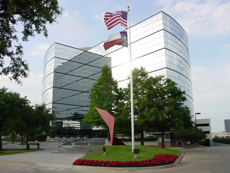 5220 spring valley Rd, Dallas, TX for lease Building Photo- Image 1 of 15