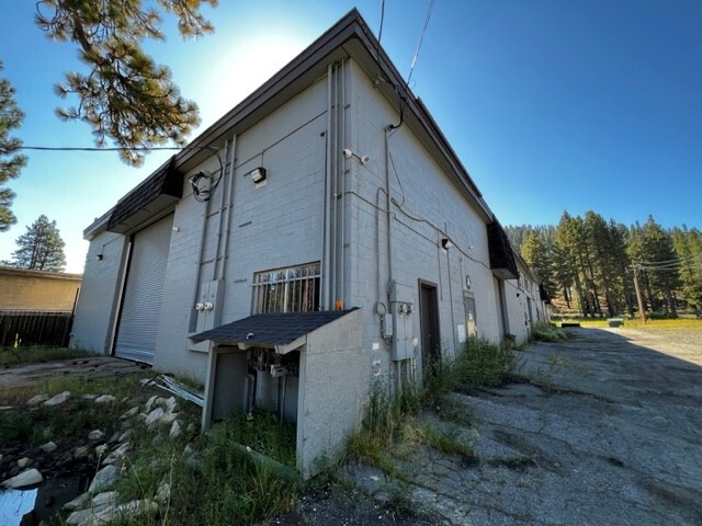 1090 Industrial Ave, South Lake Tahoe, CA à vendre - Photo du bâtiment - Image 1 de 1