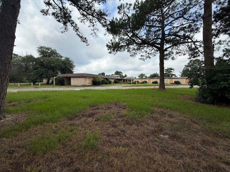 2901 County 2347 rd, Tyler, TX à vendre - Photo du bâtiment - Image 3 de 14