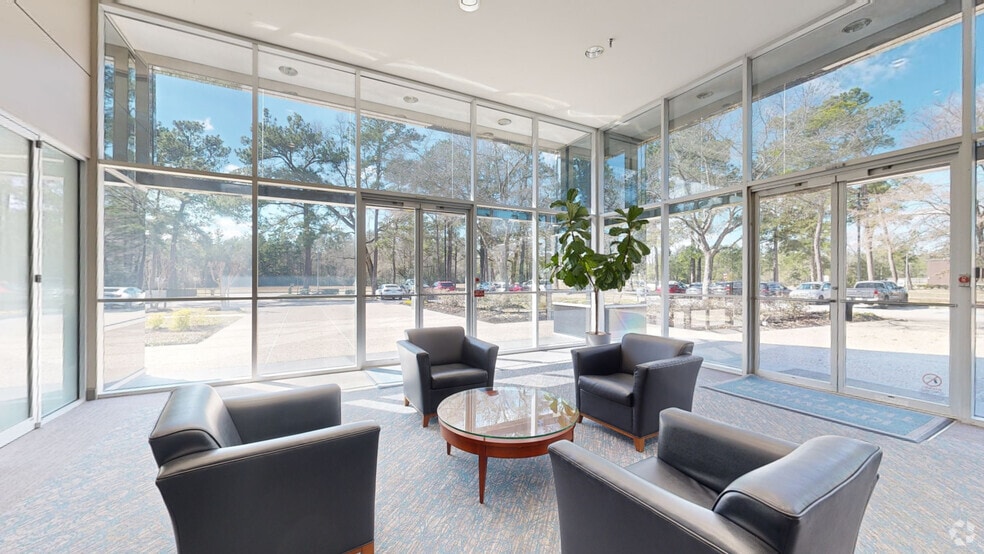 22001 Northpark Dr, Kingwood, TX for lease - Matterport 3D Scan - Image 3 of 37