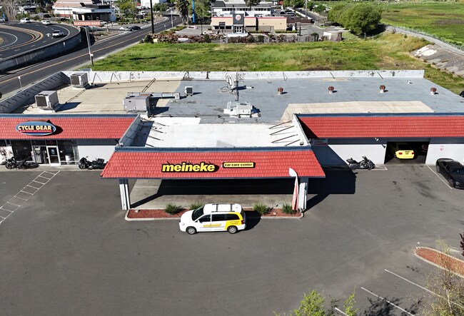 More details for 1525 Holiday Ln, Fairfield, CA - Retail for Sale