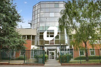 More details for 22-23 Quai Du President Carnot, Saint-Cloud - Office for Sale