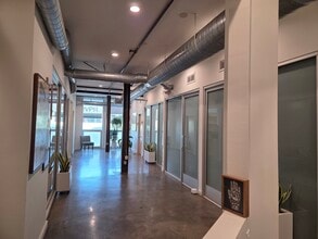 8322 Beverly Blvd, Los Angeles, CA for lease Interior Photo- Image 2 of 6