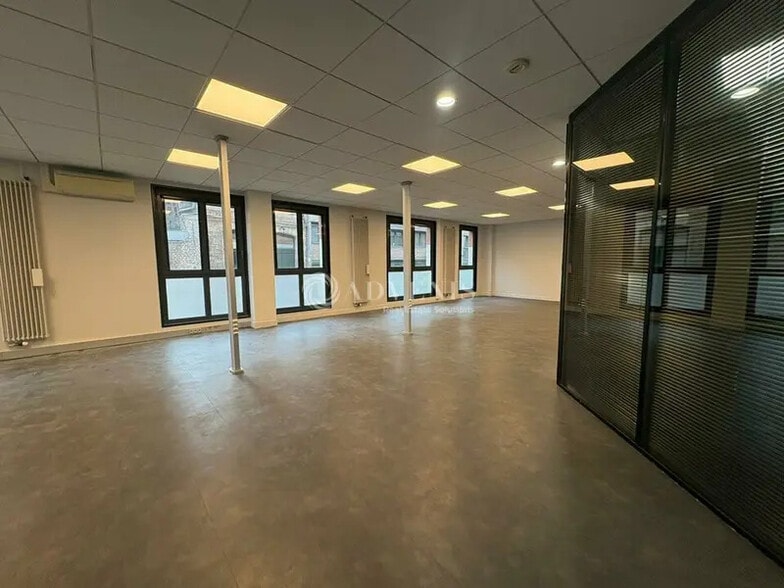 Office in Lille for sale - Interior Photo - Image 3 of 7