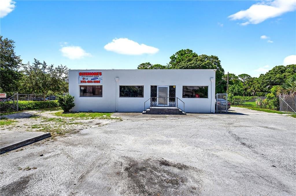 1531 Delaware Ave, Fort Pierce, FL for sale Building Photo- Image 1 of 36