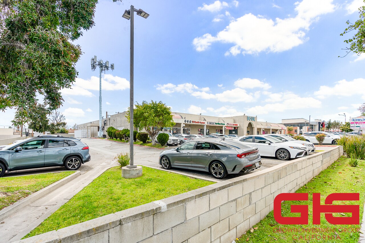1308-1412 E Valley Blvd, Alhambra, CA à vendre Photo principale- Image 1 de 19