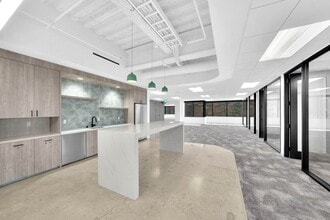 3131 Camino del Rio N, San Diego, CA for lease Interior Photo- Image 2 of 7