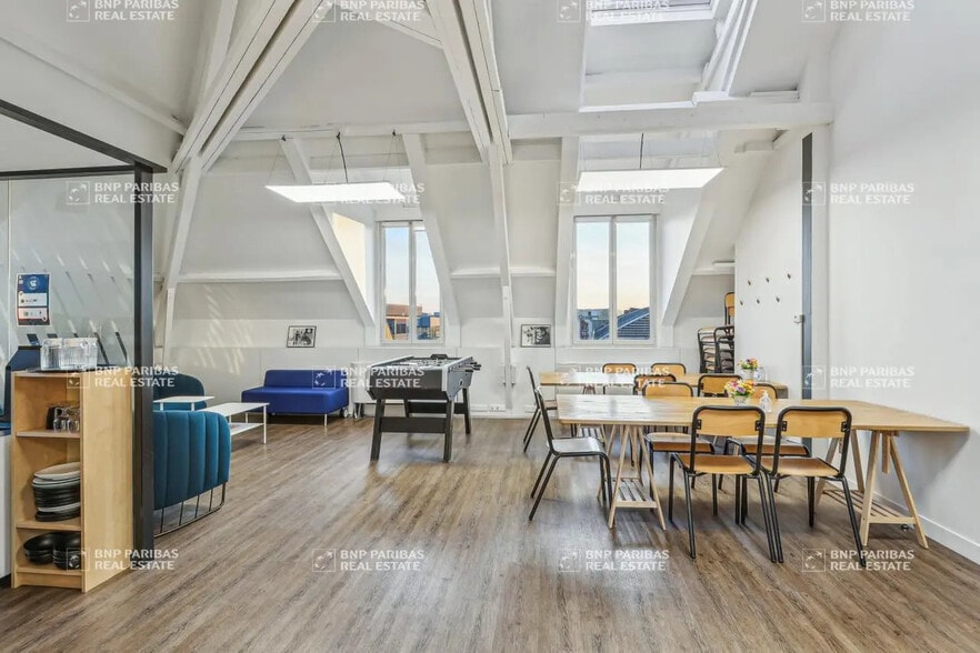 Bureau dans Saint-Denis à louer - Photo intérieure - Image 3 de 13