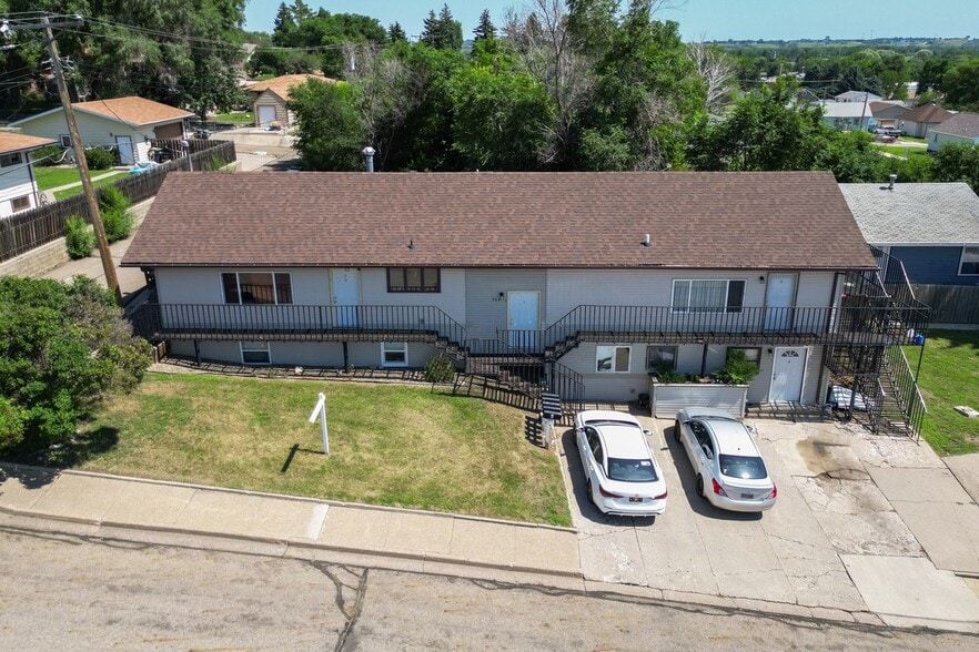 304 10th Ave NW, Mandan, ND for sale - Building Photo - Image 3 of 25