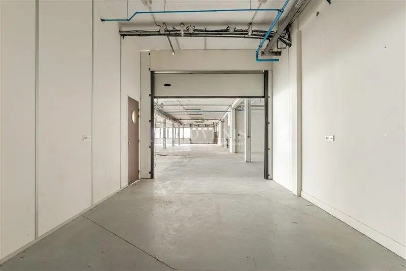 Flex dans Gennevilliers à louer - Photo du bâtiment - Image 3 de 10