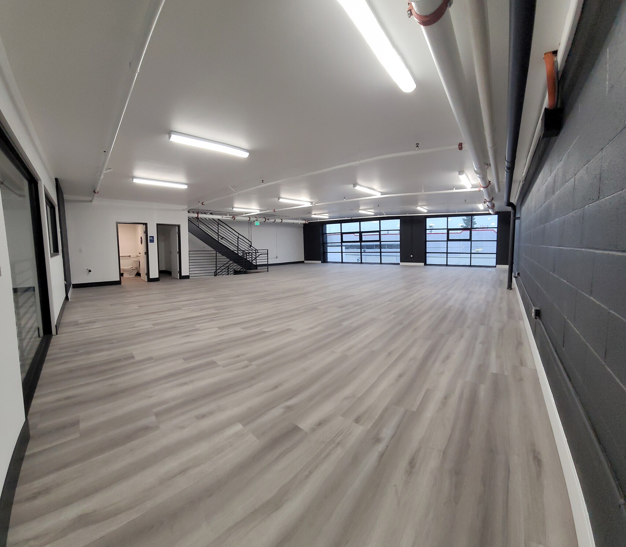 1417 15th, Los Angeles, CA à louer Photo principale- Image 1 de 7