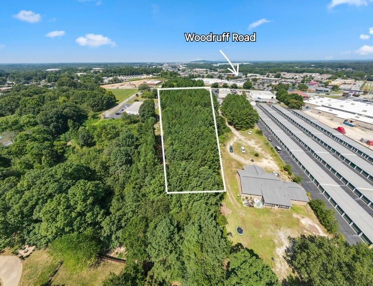 1244 E Butler Rd, Greenville, SC for sale - Building Photo - Image 3 of 26