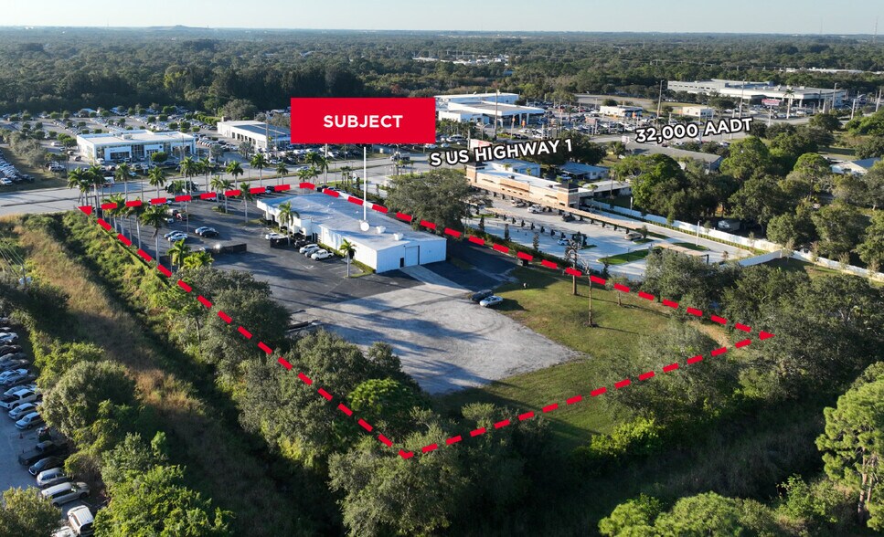 5390 S US Highway 1, Fort Pierce, FL à louer - Photo du bâtiment - Image 2 de 17