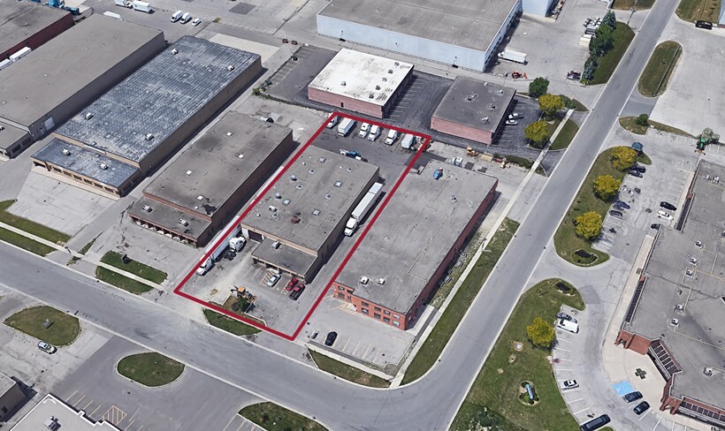 1665 Enterprise Rd, Mississauga, ON à vendre - Photo du bâtiment - Image 1 de 1