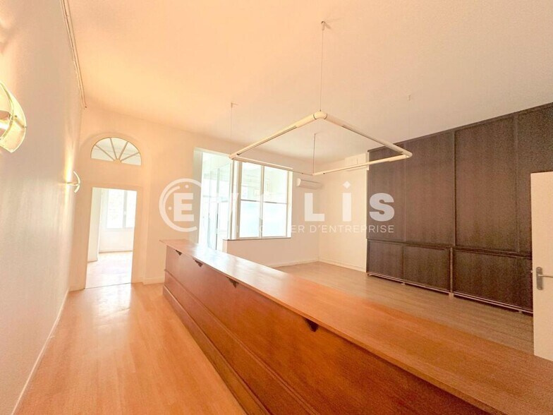 73 Quai Des Chartrons, Bordeaux for lease - Interior Photo - Image 3 of 7