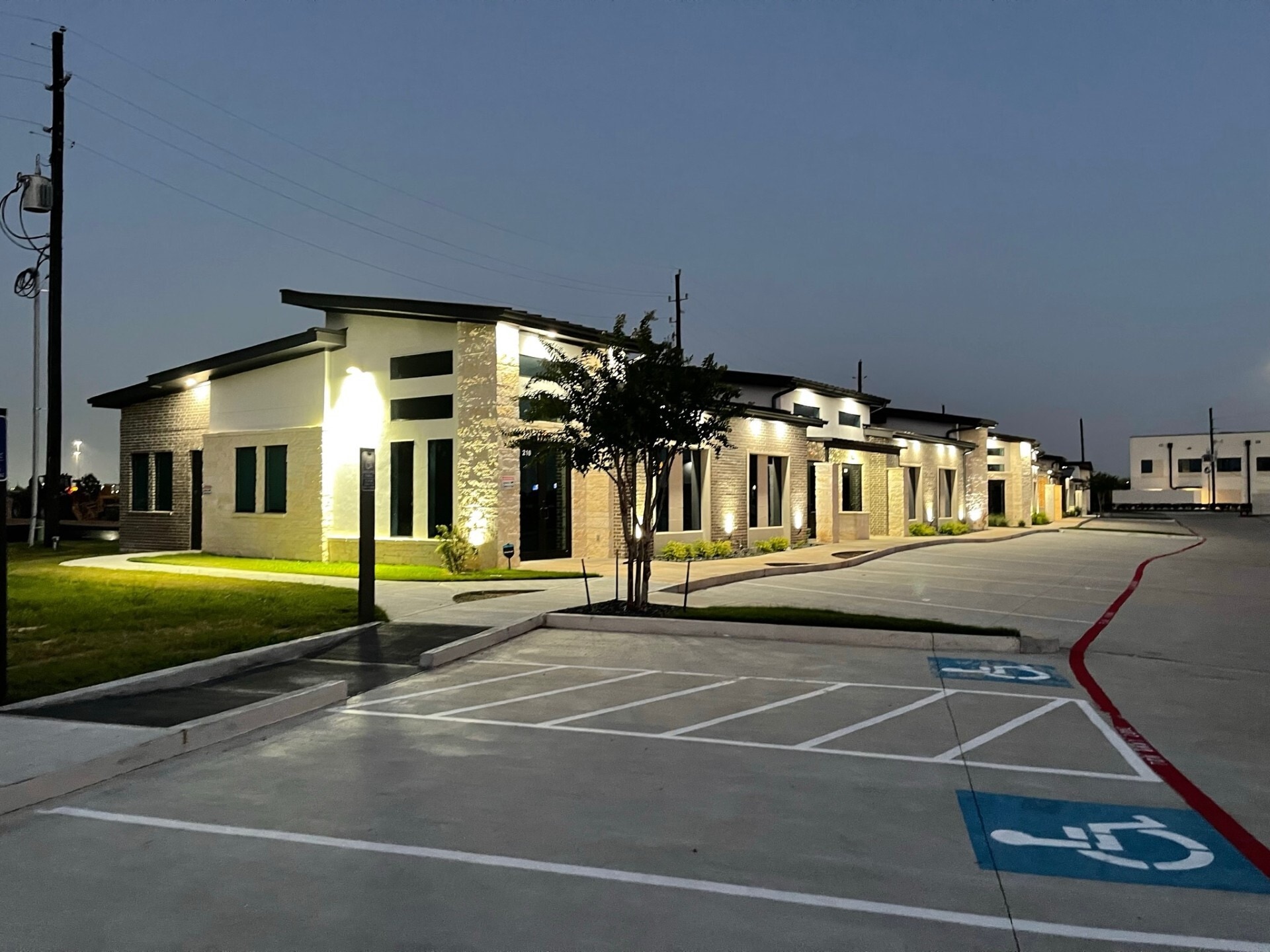 21777 Merchants Way, Katy, TX for lease Primary Photo- Image 1 of 21