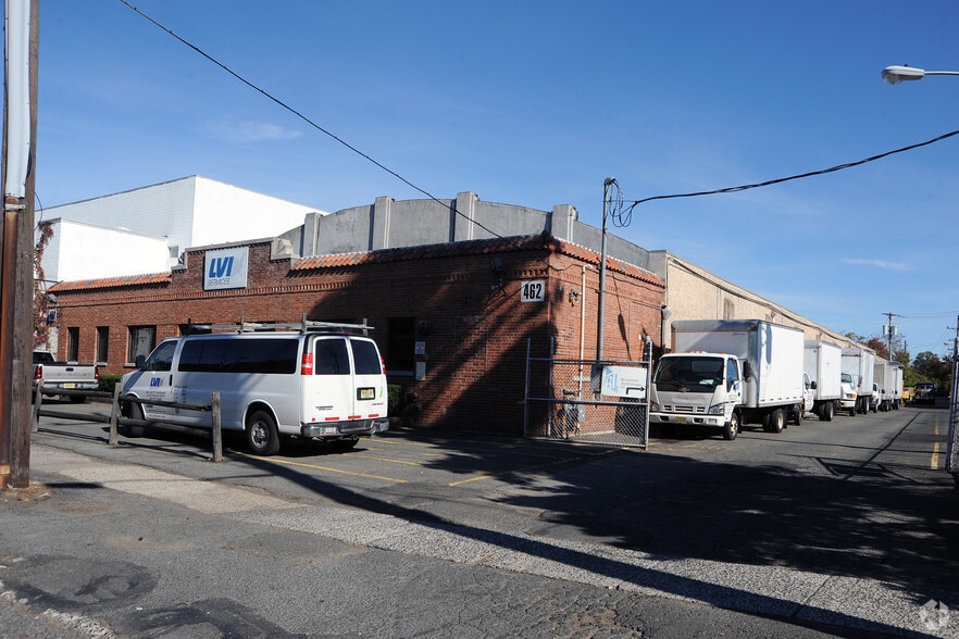 458-474 Getty Ave, Clifton, NJ à louer - Photo du bâtiment - Image 3 de 6