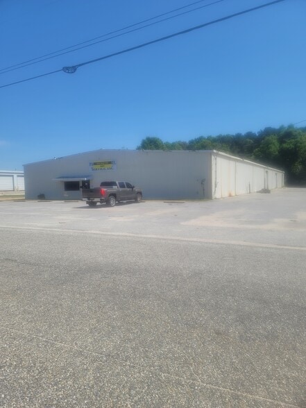 1540 Parker Ln, Enterprise, AL for sale - Building Photo - Image 3 of 6