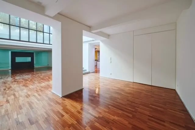 5 Rue Bouchardon, Paris for sale - Building Photo - Image 3 of 13