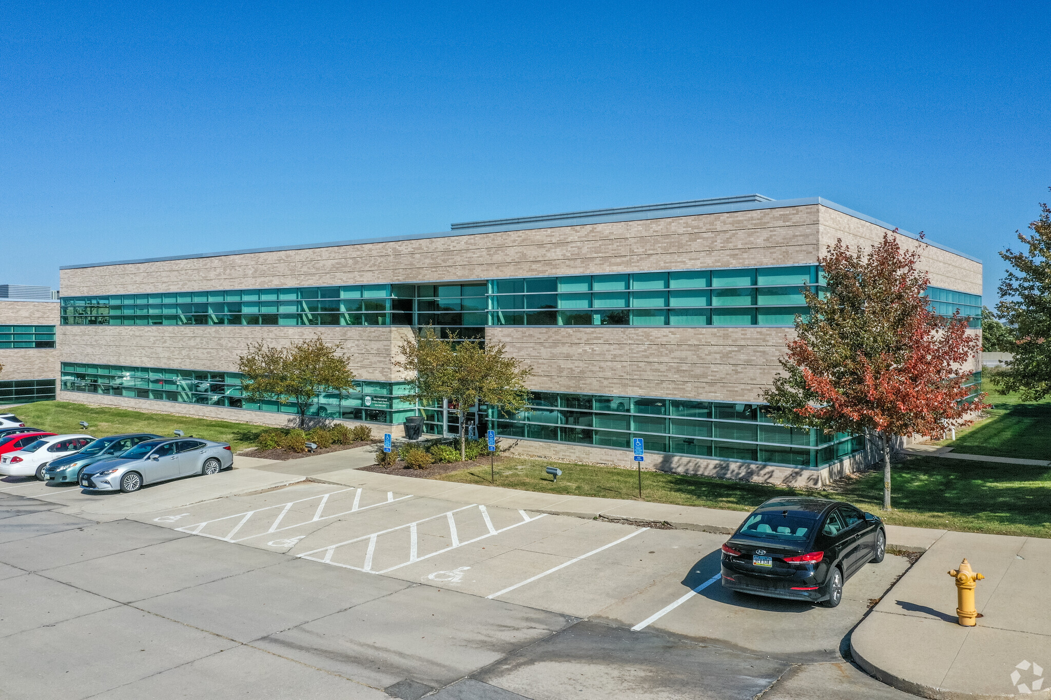 1840 NW 118th St, Clive, IA for lease Building Photo- Image 1 of 6