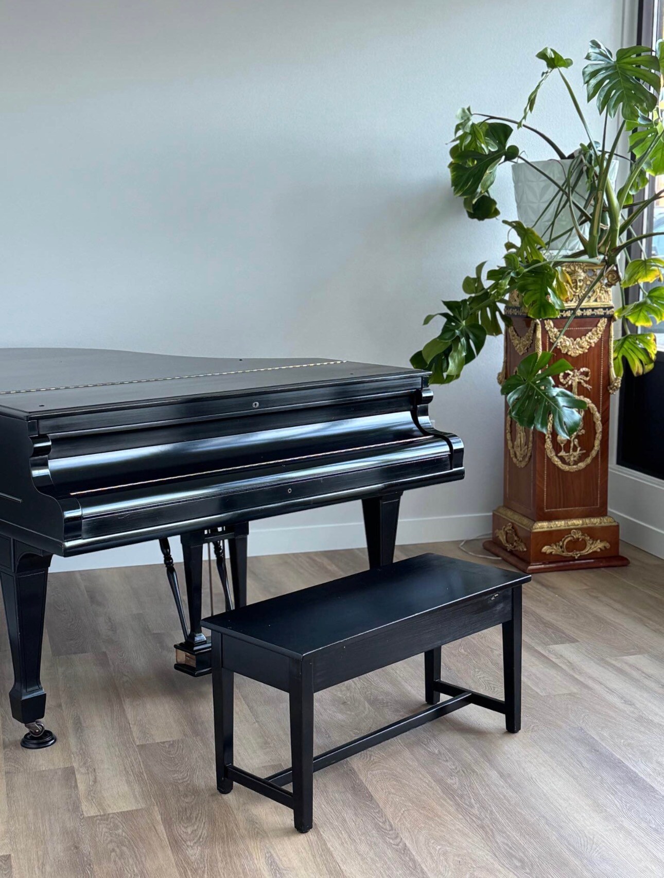 620 SE Everett Mall Way, Everett, WA à louer Photo principale- Image 1 de 4