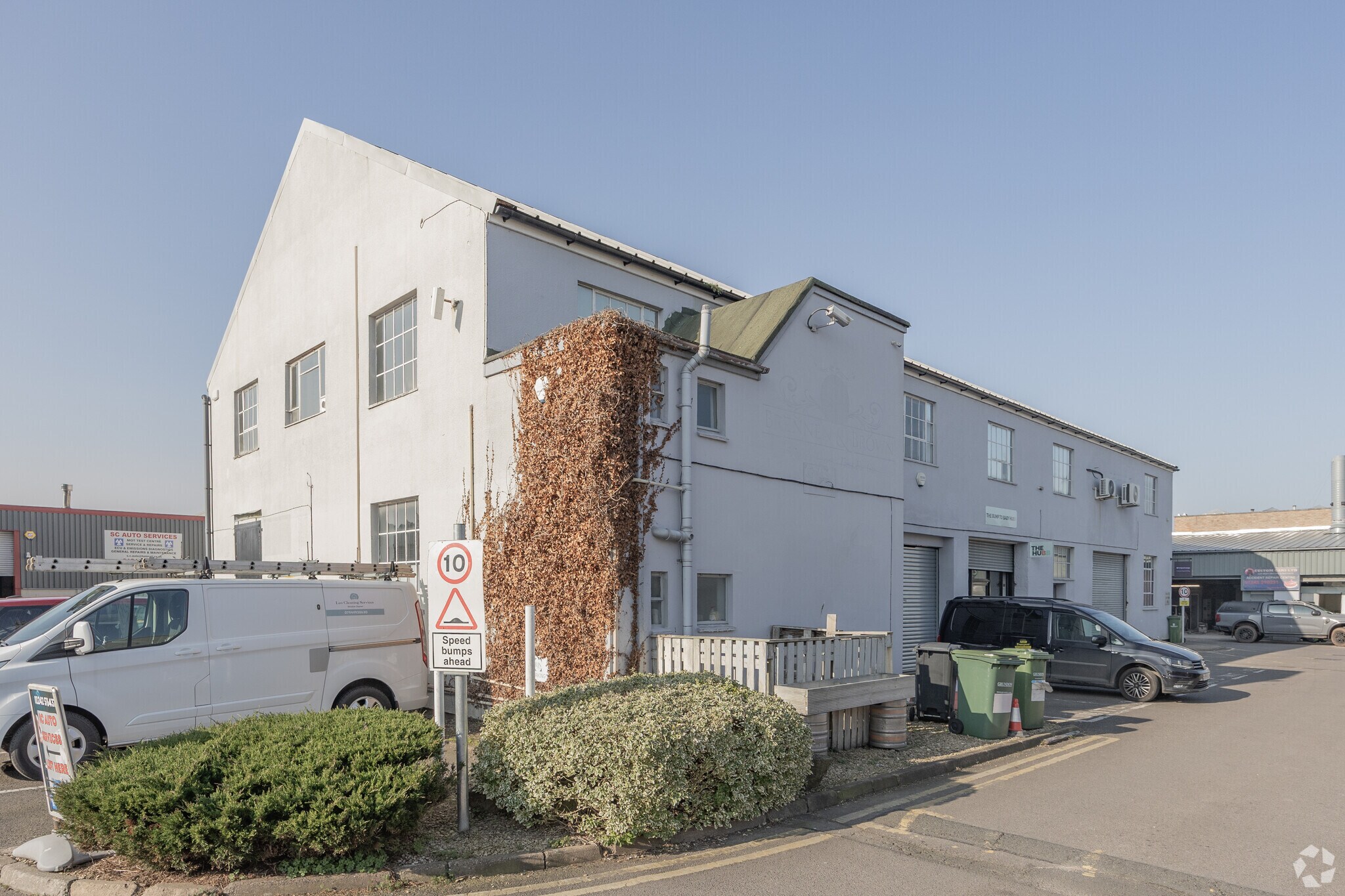 Alstone Ln, Cheltenham à louer Photo principale- Image 1 de 4